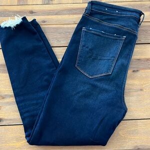 American Eagle Super Hi-Rise Jegging